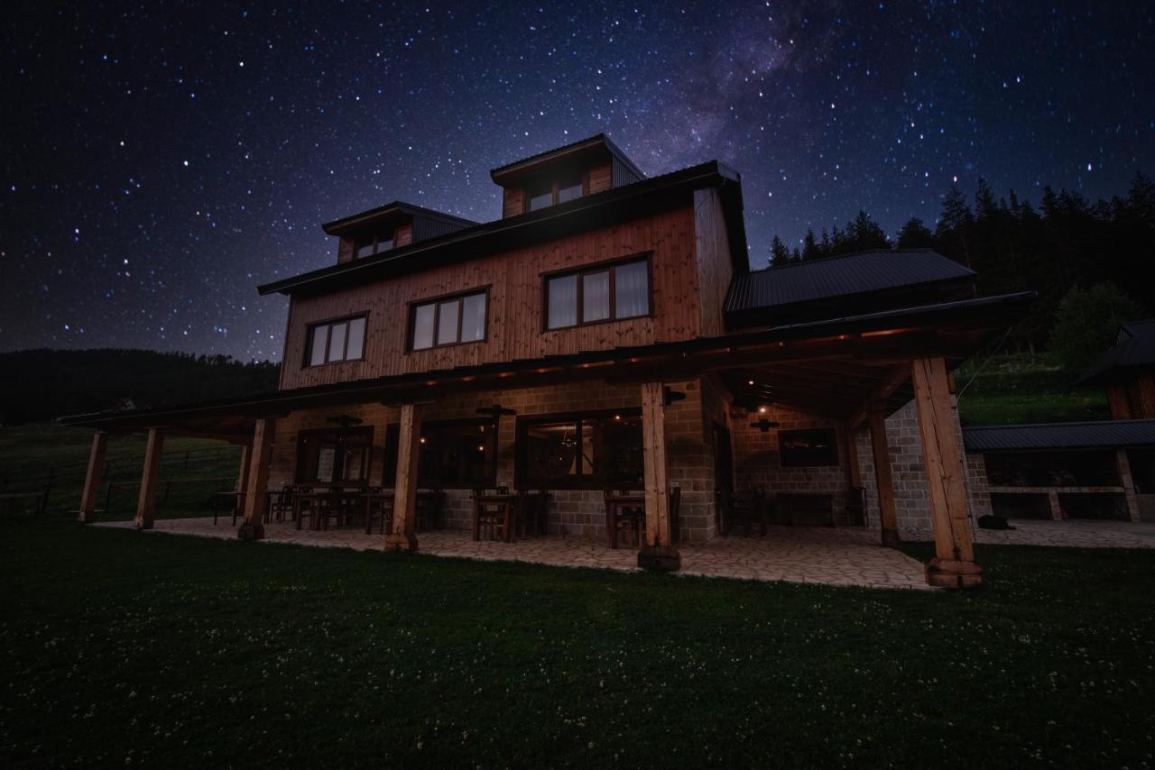 Hotel Etno Selo Zminica Žabljak Esterno foto