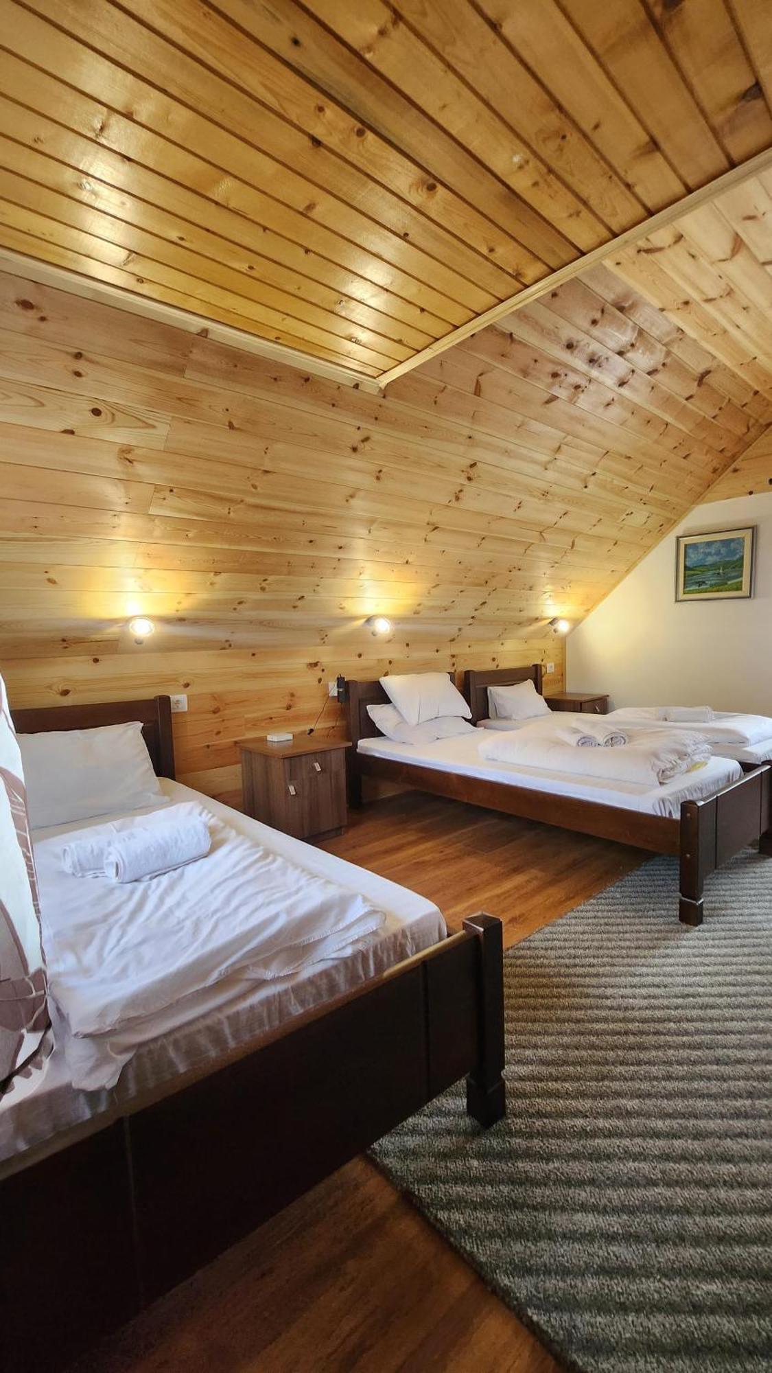 Hotel Etno Selo Zminica Žabljak Camera foto