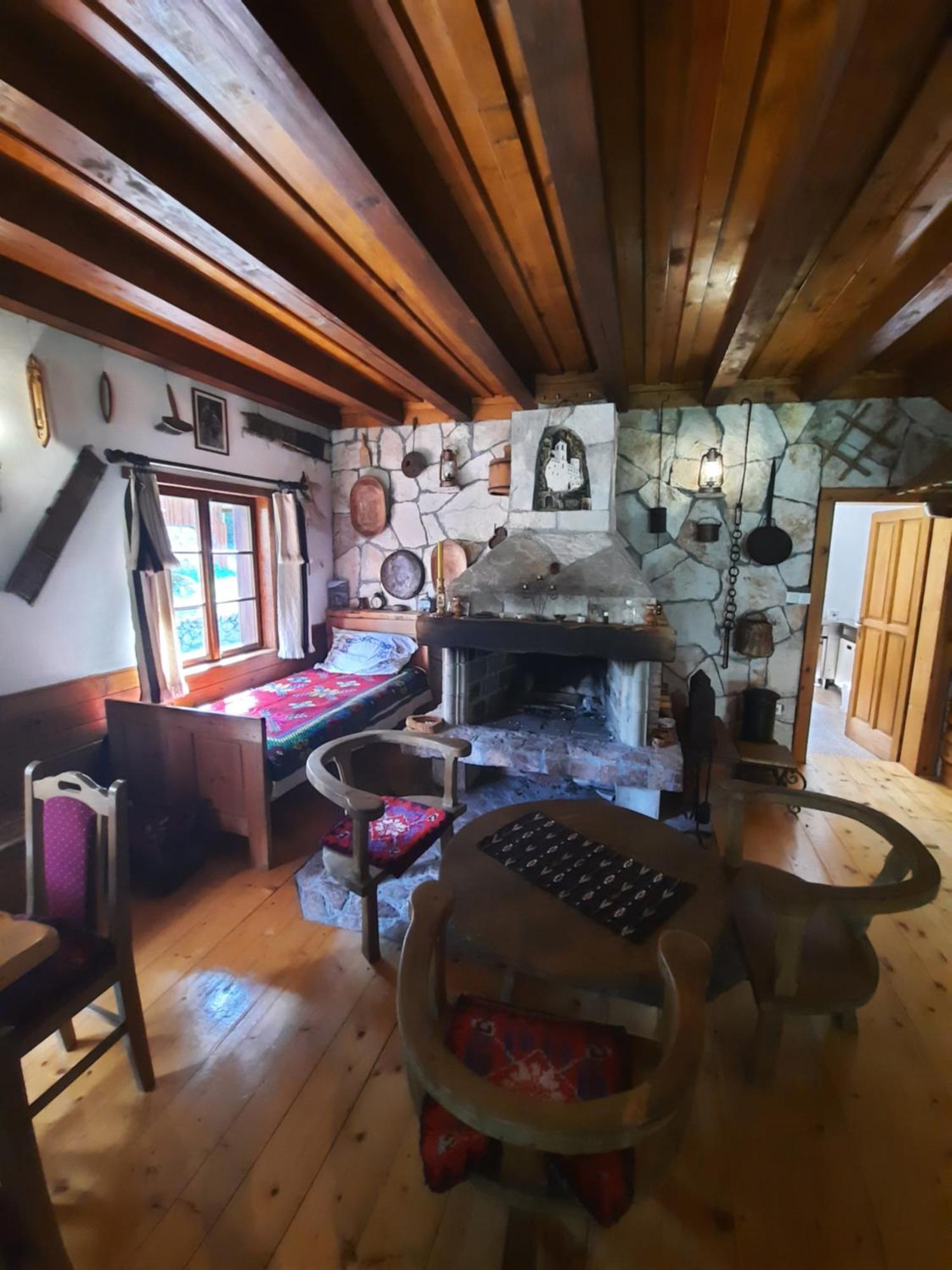 Hotel Etno Selo Zminica Žabljak Camera foto